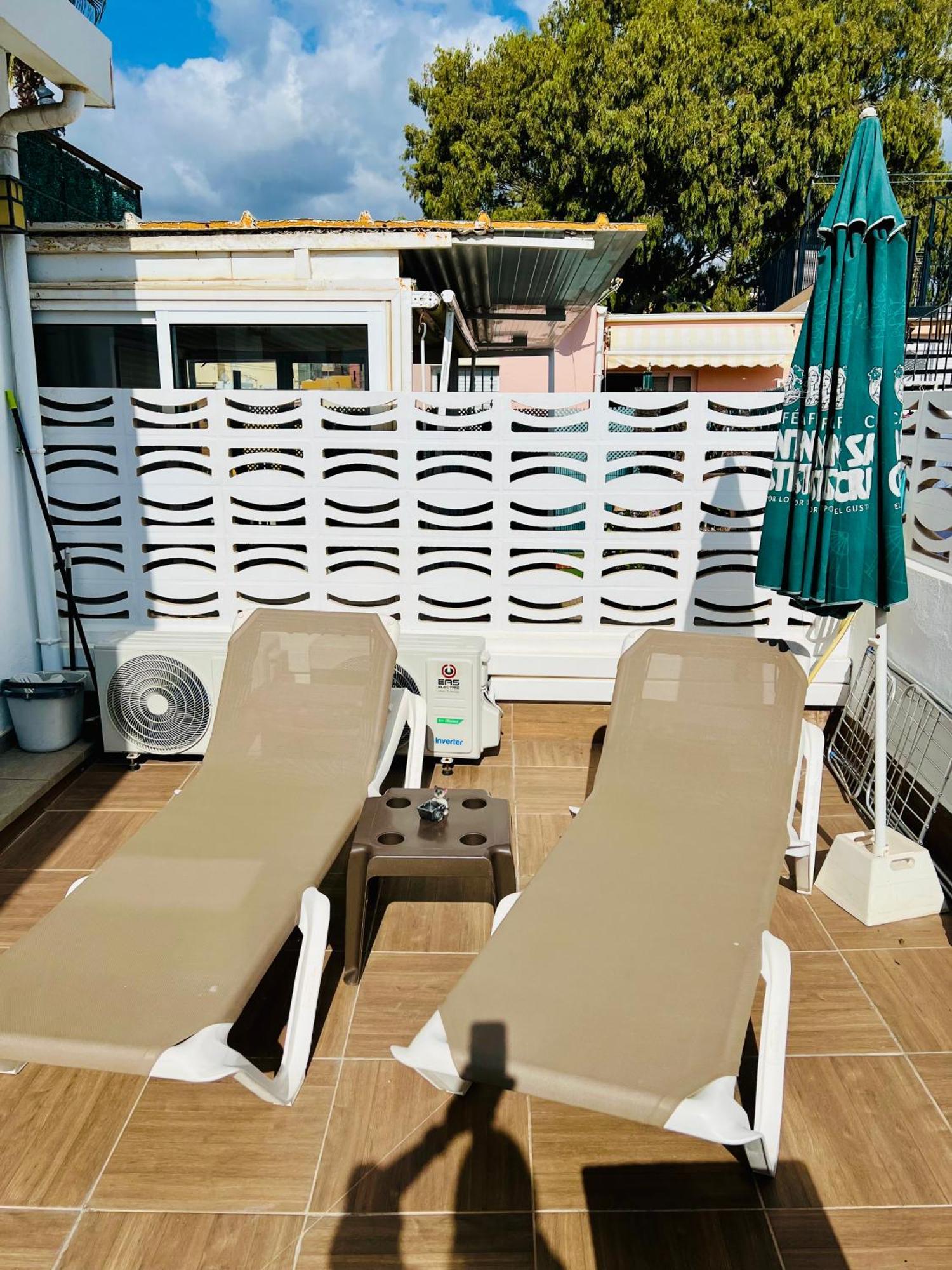 Casa Carmen Atico Primera Linea De Playa Málaga Exterior foto
